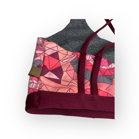 Maaji ꕥ Strappy Back Sports Bra Bralette Top ꕥ Pink Mauve Geometric Print ꕥ Med - Picture 5 of 16